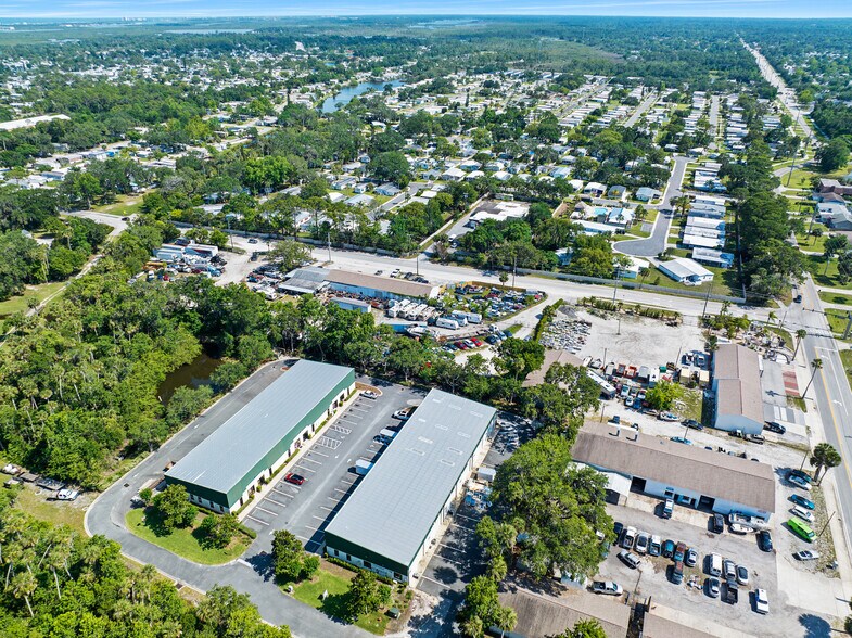 More Photos Of 794 Sanders Rd, Port Orange Showroom For Lease