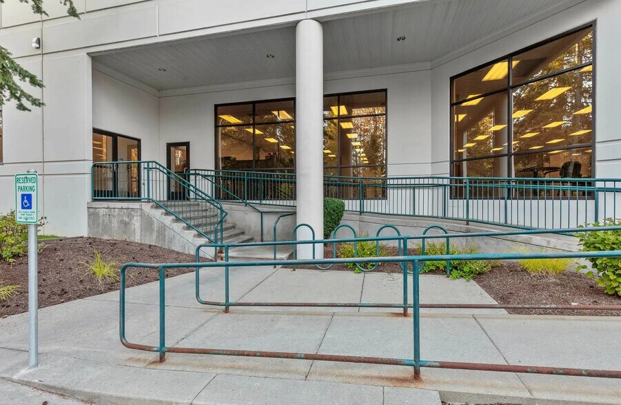 More Photos Of 600 W Wilbur Ave, Coeur d'Alene Light Manufacturing For Lease