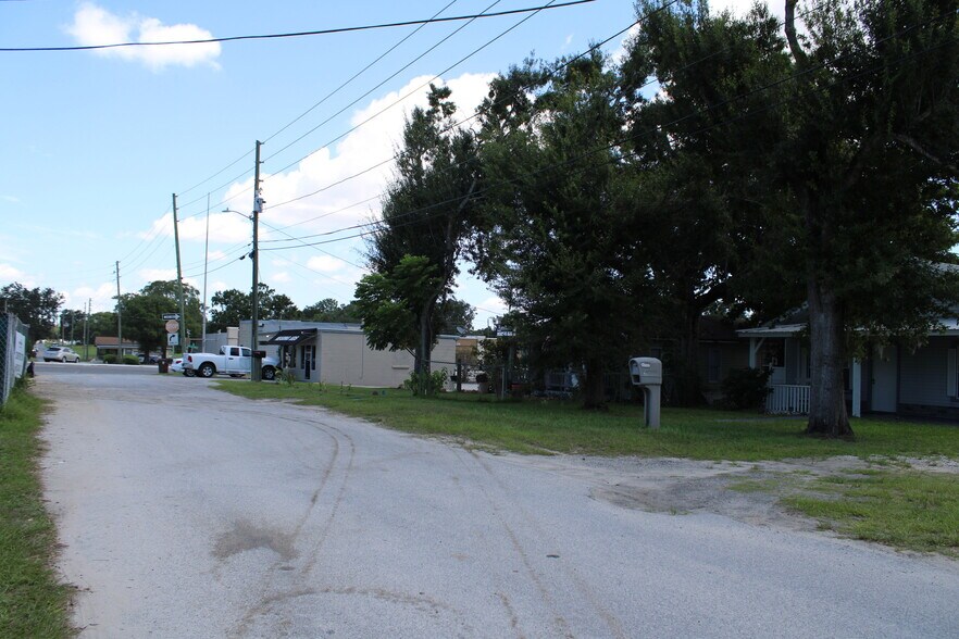 More Photos Of , Lake Wales Office For Sale