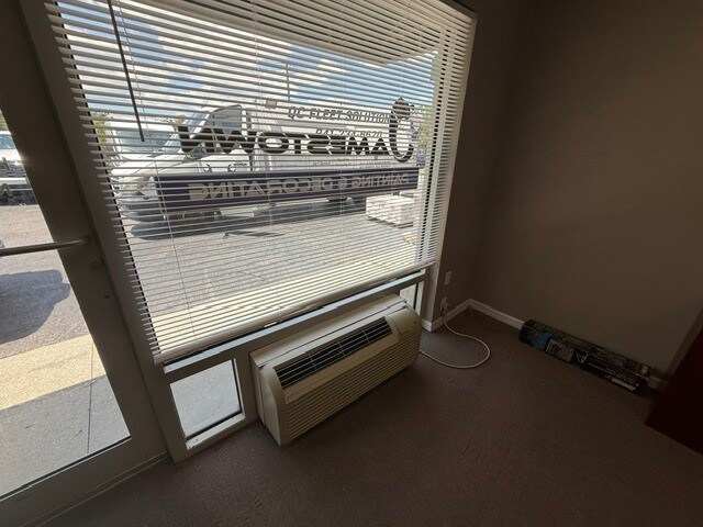 More Photos Of 1090 Innovation Ave, North Port Flex For Sale