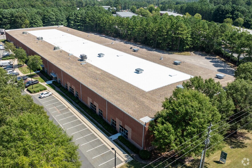 More Photos Of 3000 Perimeter Park Dr W, Morrisville Warehouse For Lease