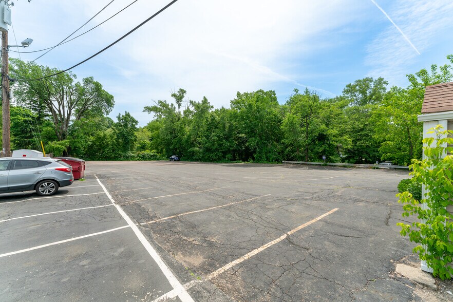 More Photos Of 1154 Worcester Rd, Framingham Freestanding For Sale