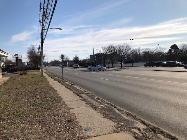 More Photos Of 6133 Jericho Tpke, Commack Storefront For Lease