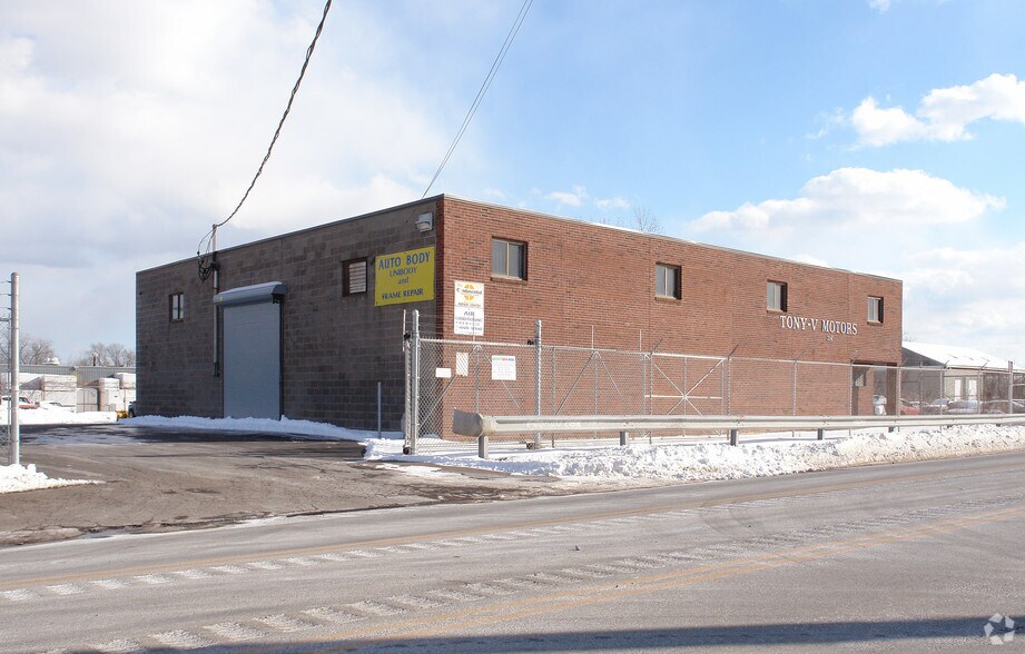 More Photos Of 238 Ledyard St, Hartford Auto Repair For Lease