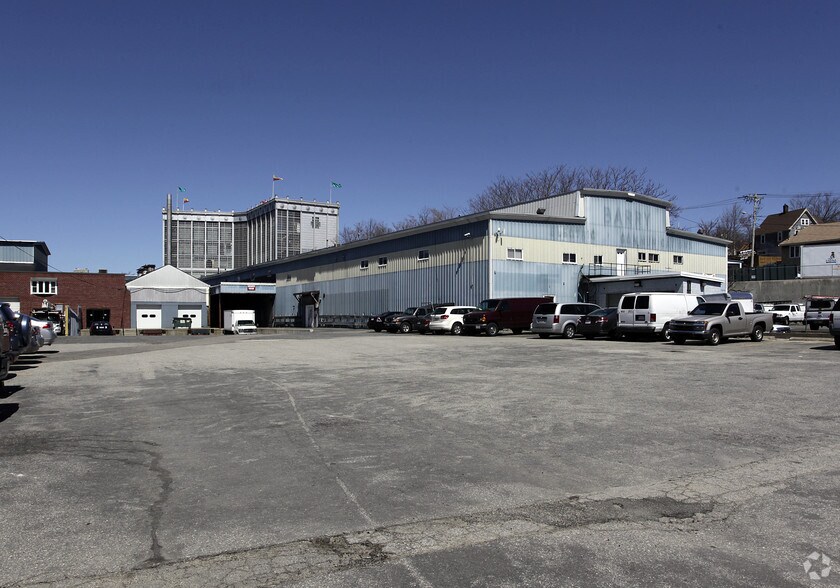 More Photos Of 100-240 Barber Ave, Worcester Manufacturing For Lease
