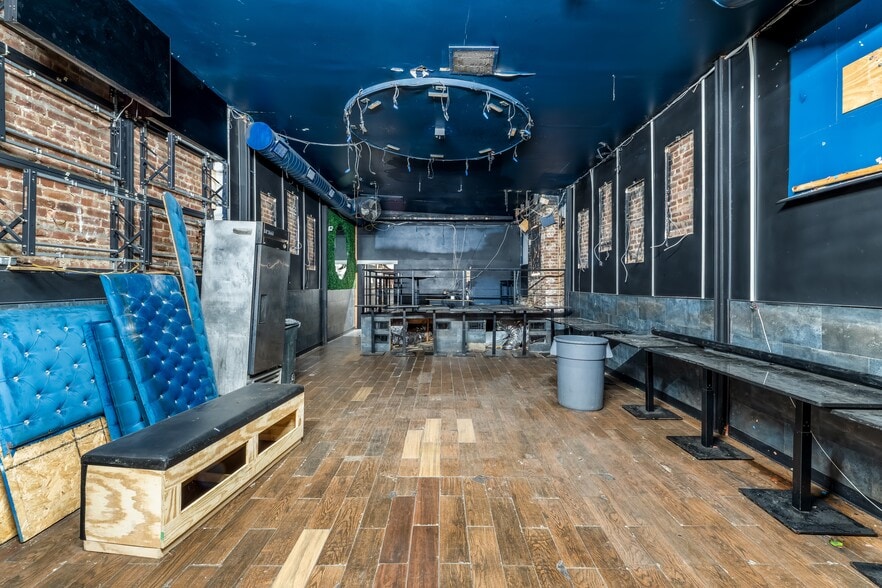 More Photos Of 646 Newark Ave, Jersey City Storefront Retail Residential For Lease