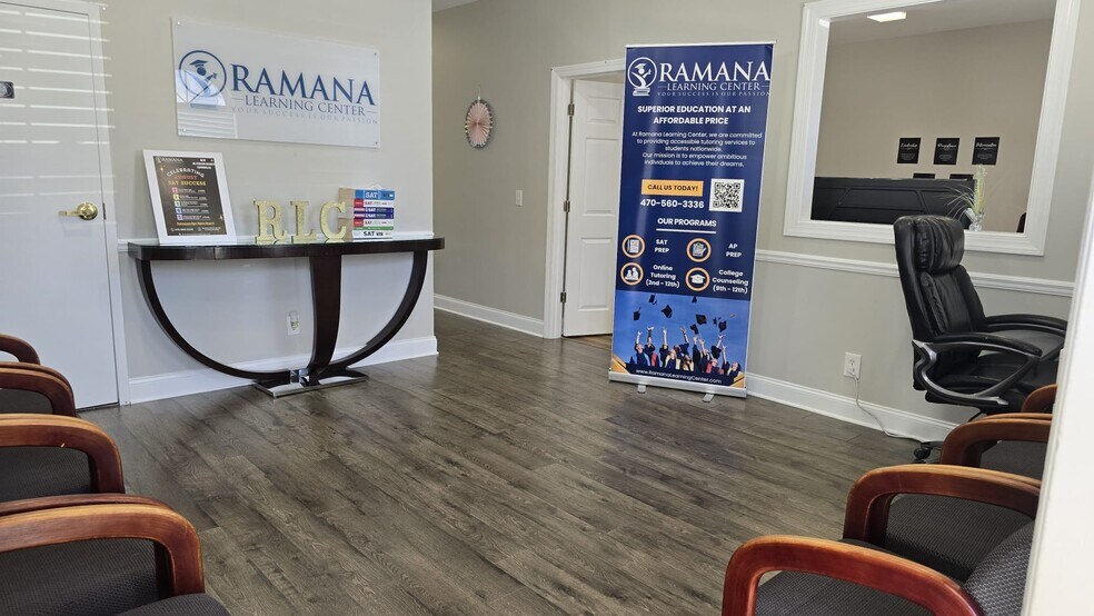 More Photos Of 106 Colony Park Dr, Cumming Office Residential For Lease