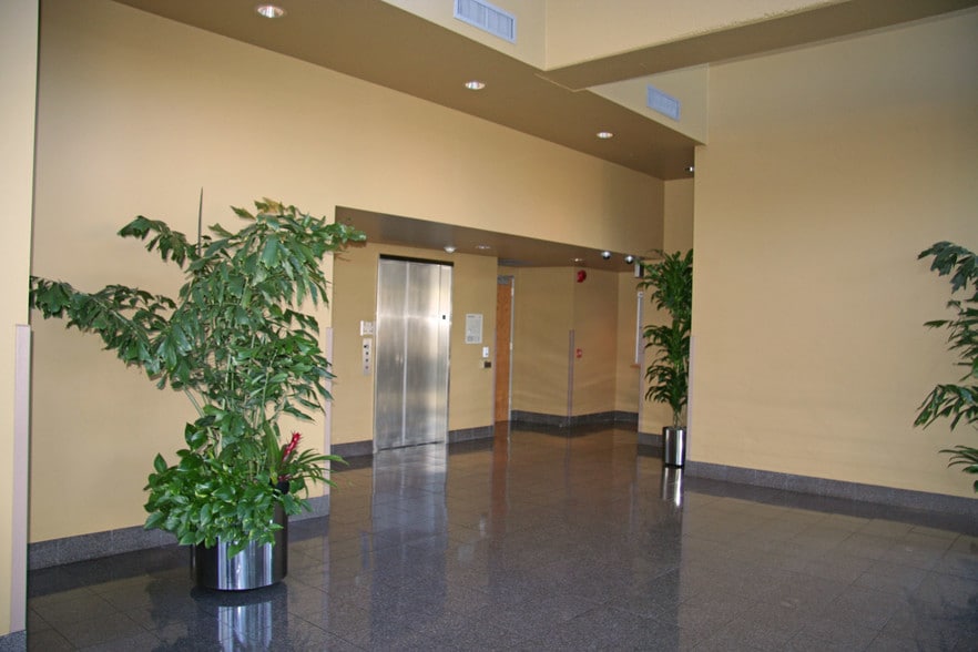 More Photos Of 556 N Diamond Bar Blvd, Diamond Bar Office For Lease