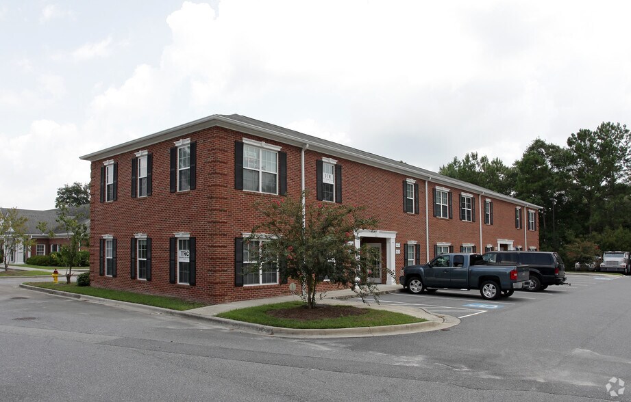 More Photos Of 785 King George Blvd, Savannah Office For Sale