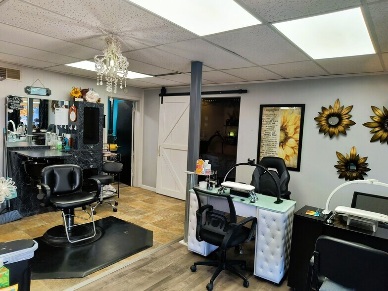 More Photos Of 111 W 12th St, Larned Freestanding For Sale