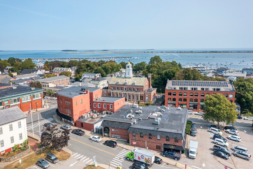 More Photos Of 15 Main St ex, Plymouth Storefront Retail Office For Lease