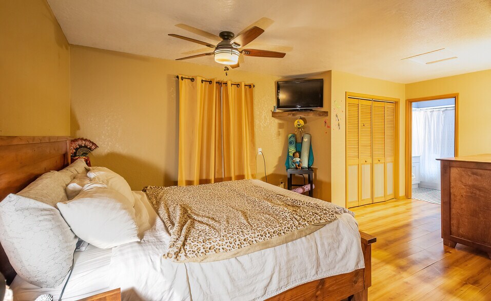 More Photos Of 627 Sudderth Dr, Ruidoso Hotel For Sale