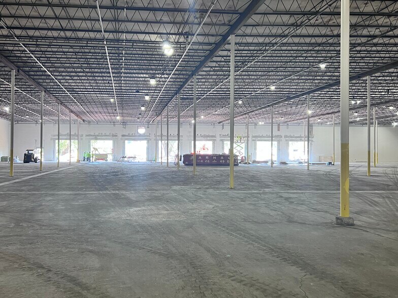 More Photos Of 1200 W Martin Luther King Blvd, Plant City Unknown For Lease