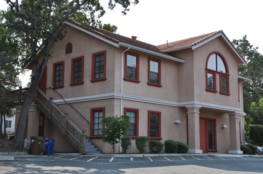 More Photos Of 818 Grayson St, Pleasant Hill Office For Lease