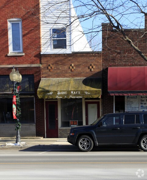 Primary Photo Of 352 N Main St, Watervliet Storefront For Sale