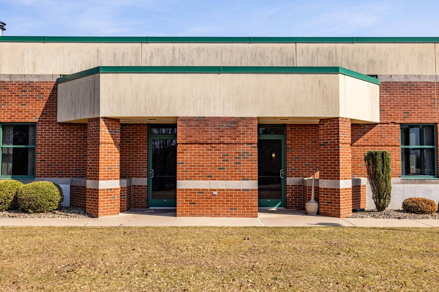 More Photos Of 250 Commerce Park, New Columbia Office For Sale