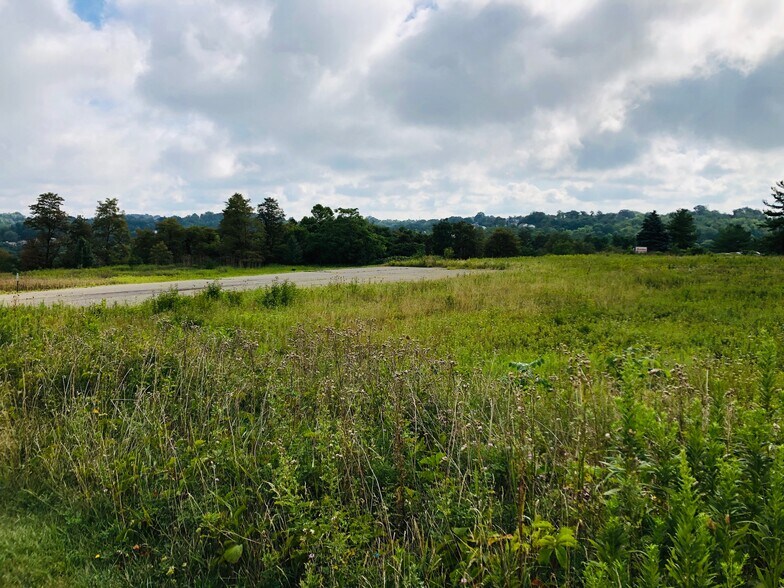 More Photos Of 300 Mosites Way, Pittsburgh Land For Sale