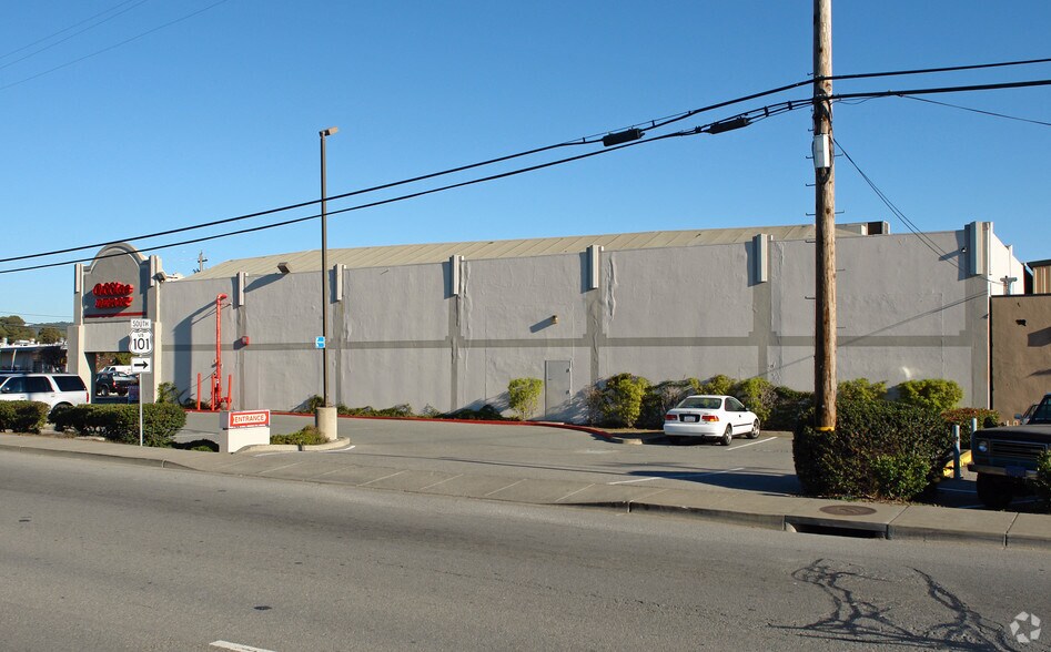 More Photos Of 869 W Francisco Blvd, San Rafael Freestanding For Lease