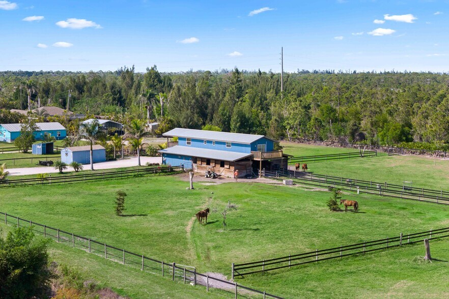 More Photos Of 6050 Stringfellow Rd, Saint James City Land For Sale