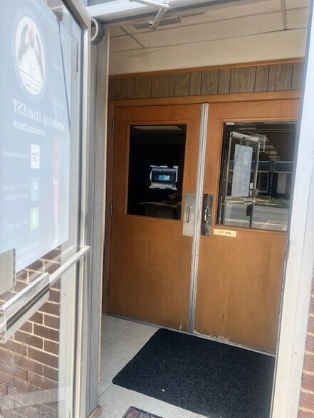 More Photos Of 2301 N 3rd St, Harrisburg Office For Sale