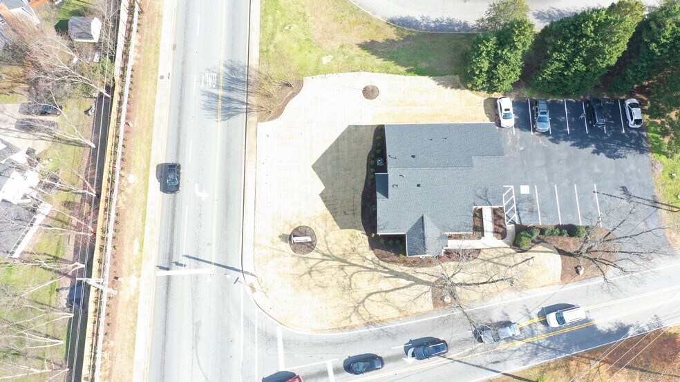 More Photos Of 1717 Old Spartanburg Rd, Greer Office For Lease