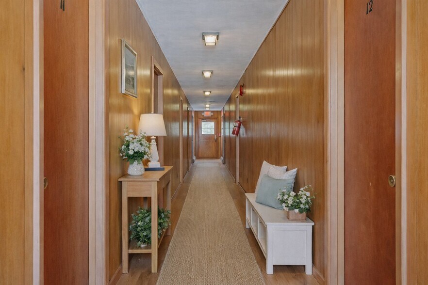 More Photos Of 9 Solway Rd, Saugerties Specialty For Sale