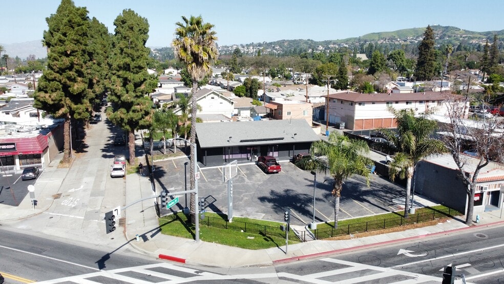 More Photos Of 11601 Whittier Blvd, Whittier Auto Dealership For Sale