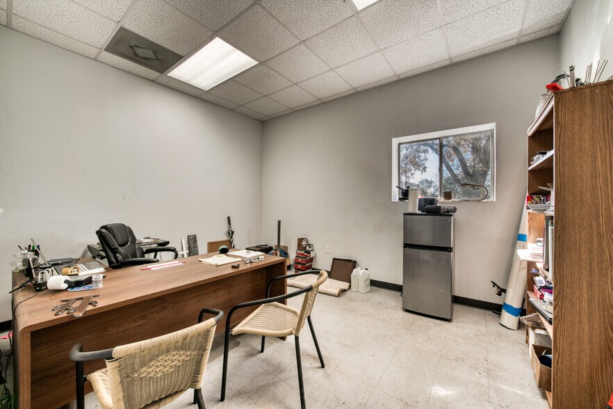 More Photos Of 9360 Osr, Midway Specialty For Lease