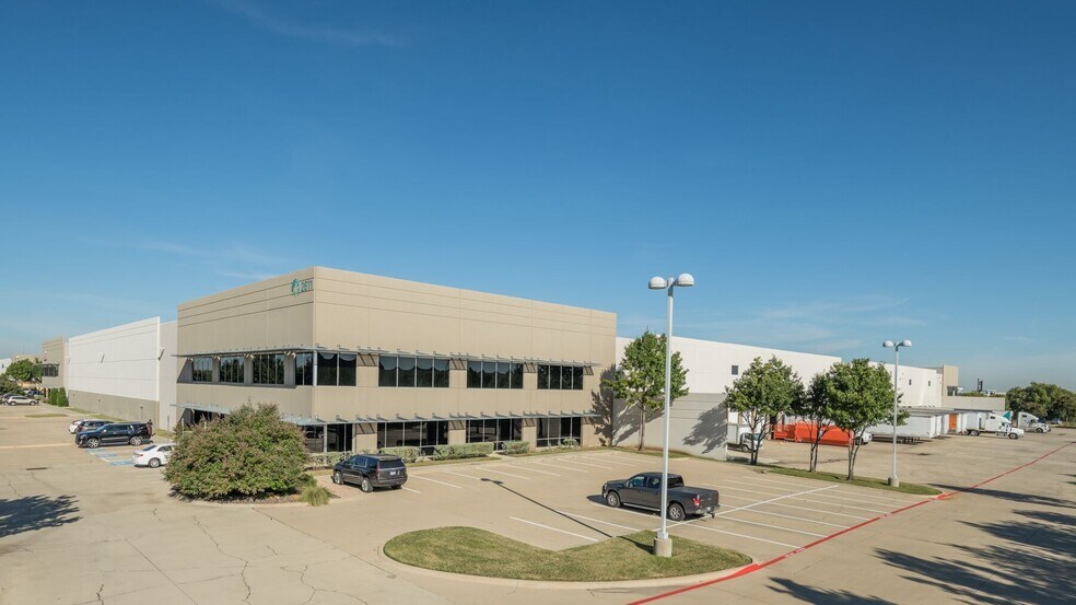 Primary Photo Of 2611 Regent Blvd, Irving Warehouse For Lease