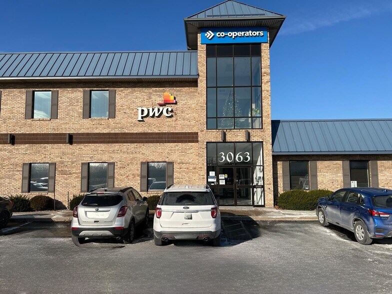 More Photos Of 3063 Walker Rd, Windsor Office For Lease