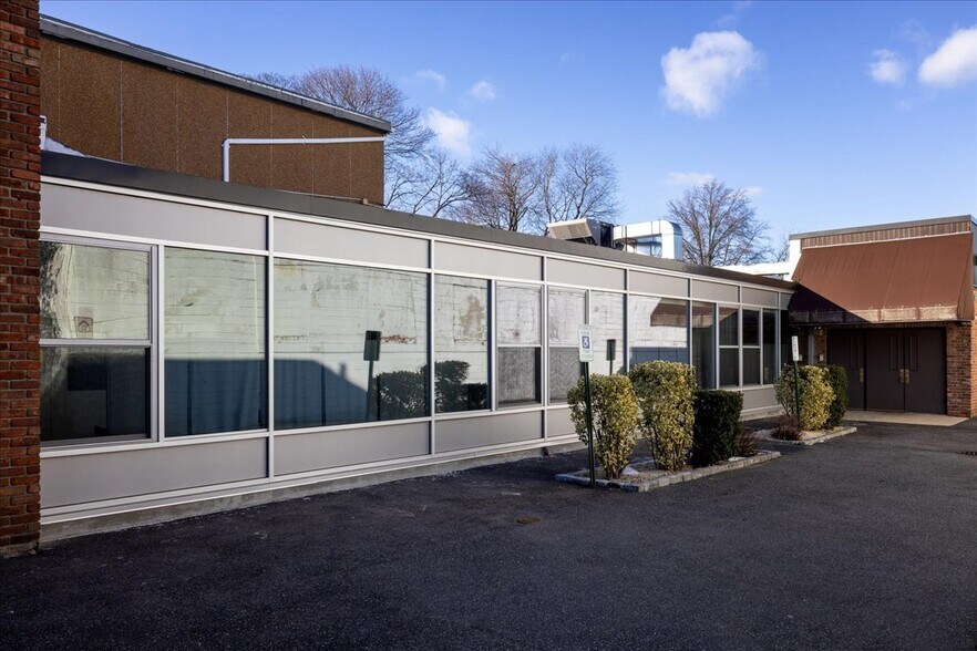 More Photos Of 3315 Hillside Ave, New Hyde Park Religious Facility For Sale