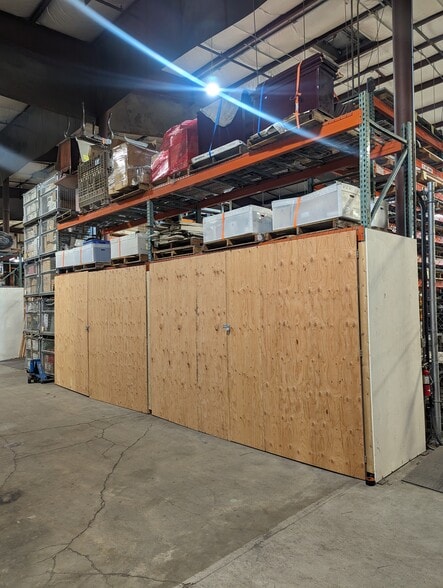 More Photos Of 18850 103rd Ave SW, Vashon Light Manufacturing For Lease