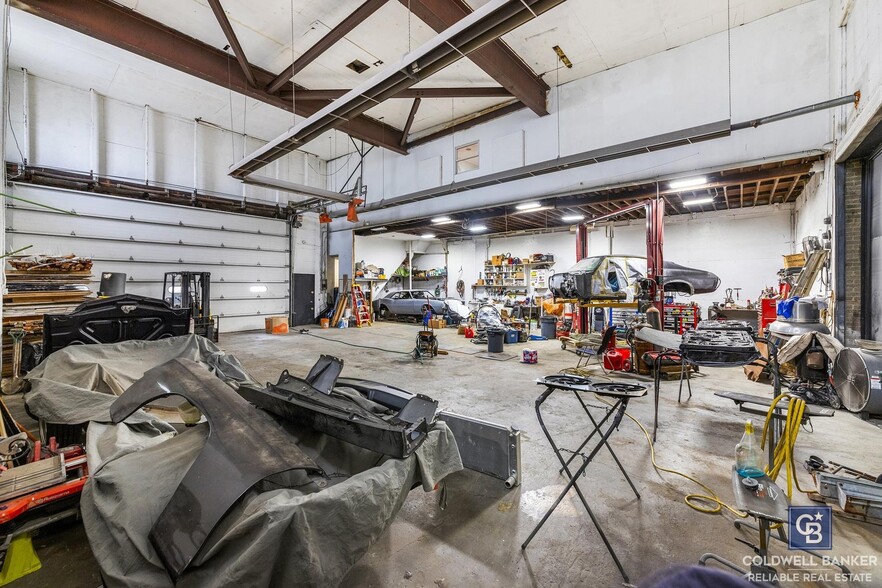 More Photos Of 360 Broadway, Staten Island Warehouse For Sale