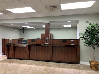 More Photos Of 1406 Colorado St, Salem Bank For Sale