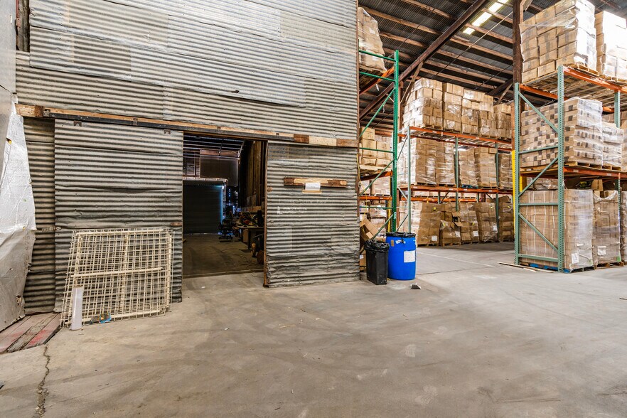 More Photos Of 401 Hardy Ave, Corsicana Warehouse For Lease