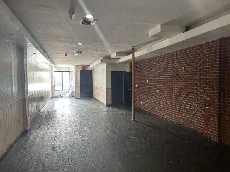More Photos Of 2172 Flatbush Ave, Brooklyn Storefront Retail Office For Sale