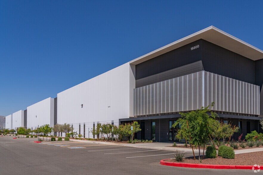 More Photos Of NWC of Route 303 & W Glendale Avenue, Litchfield Park Unknown For Lease