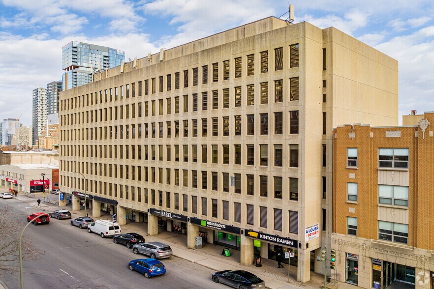 More Photos Of 4060 Rue Sainte-Catherine O, Westmount Medical For Lease