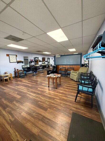 More Photos Of 40-82 N Main St, Pascoag Unknown For Lease