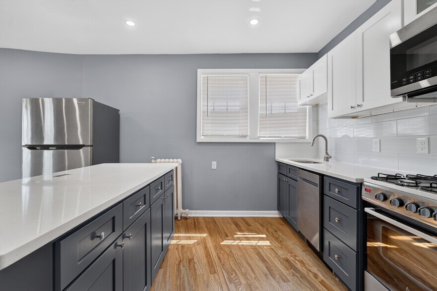 More Photos Of 328 Western ave, Albany Apartments For Sale