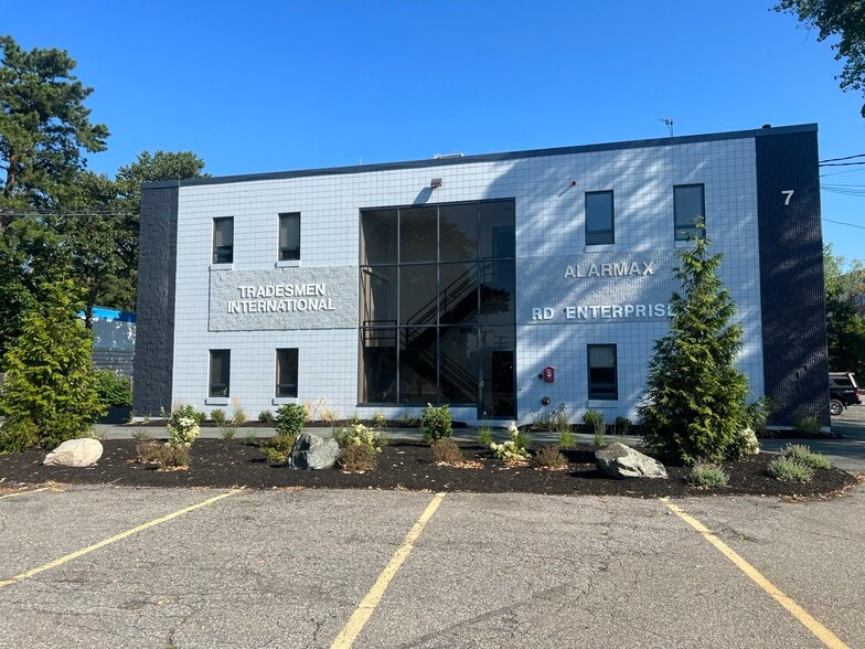 Primary Photo Of 7 Wheeling Ave, Woburn Office For Lease