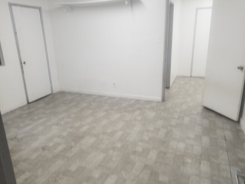 More Photos Of 620 S Clarence St, Los Angeles Manufacturing For Lease