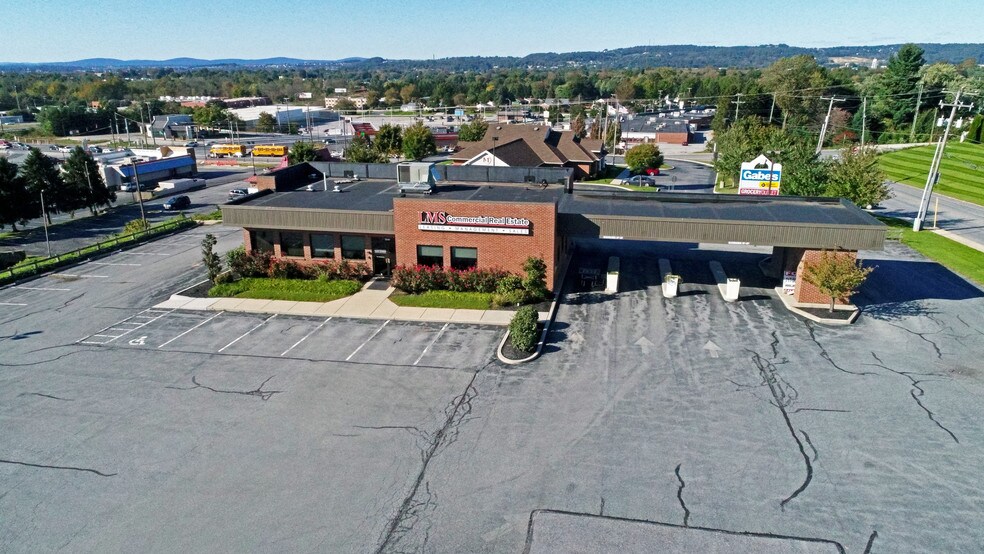 More Photos Of 1204-1292 Greensprings Dr, York Unknown For Lease