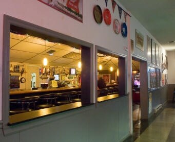 More Photos Of 1364 Susquehanna Trl, Liverpool Restaurant For Sale