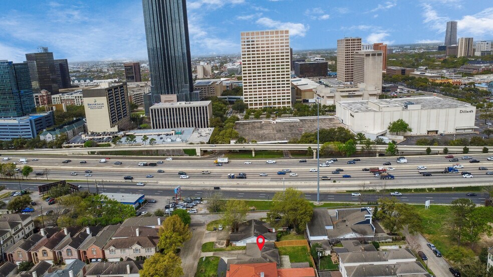 More Photos Of 4738 W. Alabama, Houston Loft Creative Space For Lease