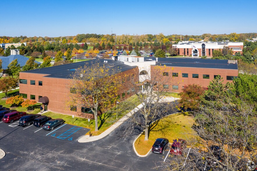 More Photos Of 1745 Indian Wood Cir, Maumee Office For Sale