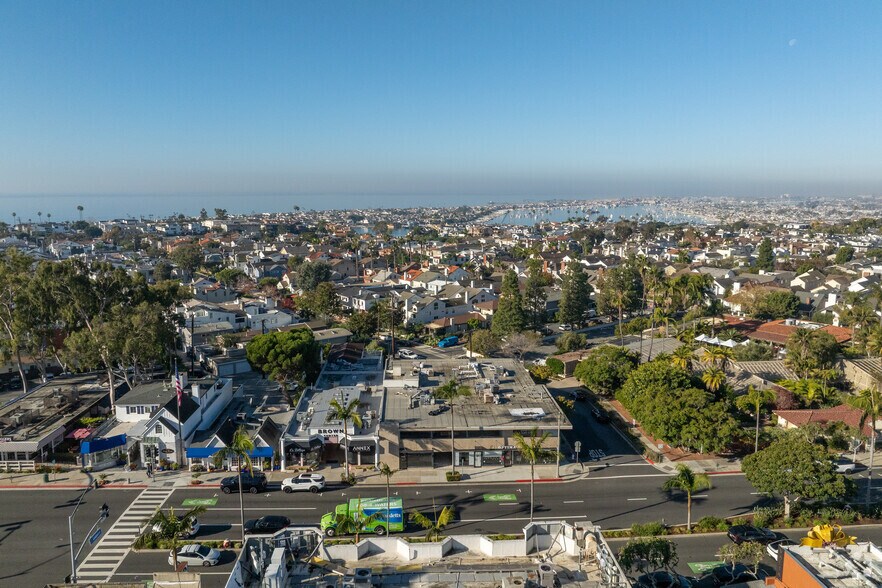More Photos Of 2711 E Coast Hwy, Corona Del Mar Storefront Retail Office For Lease