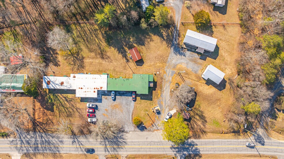 More Photos Of 3950 S Dixie Rd, Dalton Apartments For Sale