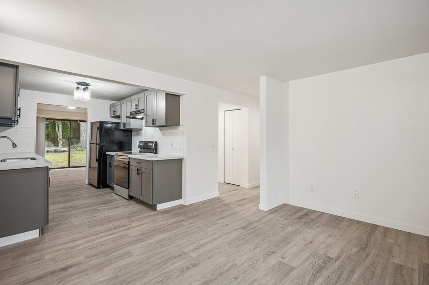 More Photos Of 1301 Bellevue Way SE, Bellevue Multifamily For Sale