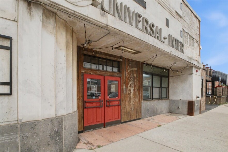 More Photos Of 301 Franklin St, Buffalo Restaurant For Sale